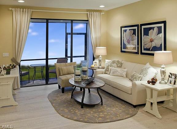 4th image of 9452 Montebello Way #102