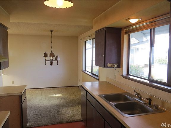 4th image of 800 N Bakehouse Ct