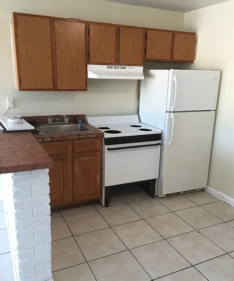 714 NW 2nd Ave — Photo 11