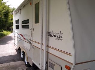 1760 Walkers Creek Rd, Marion, VA 24354