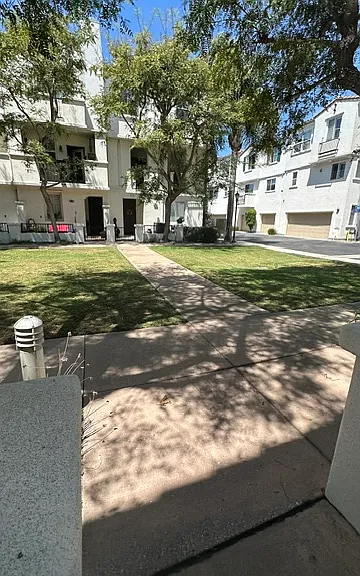 130 Beach Side Ct — Photo 39