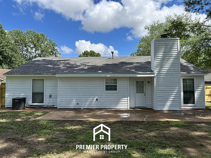 7654 Stonycreek Cv — Photo 18