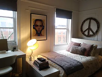 Rented by Picture Realty Inc.