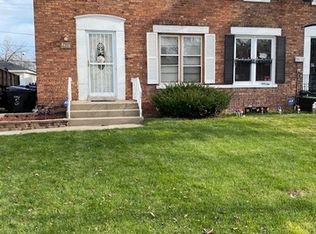 8613 S Champlain Ave, Chicago, IL 60619