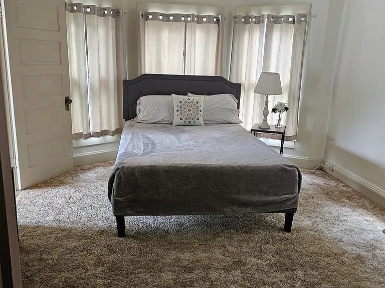 320 N Sherman Ave #1 — Photo 18