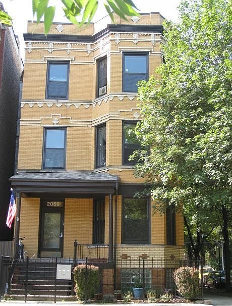 1st image of 2059 W Evergreen Ave #3