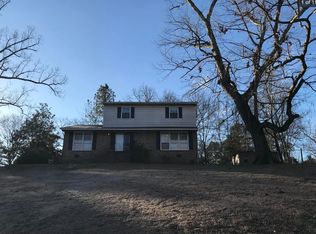 103 White Oak Ln SW, Milledgeville, GA 31061