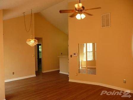 5th image of 452 Chelsea Woods Dr