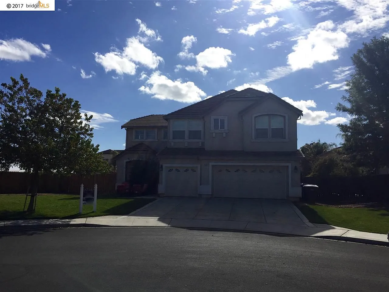 420 Shakespeare Ct photo 1