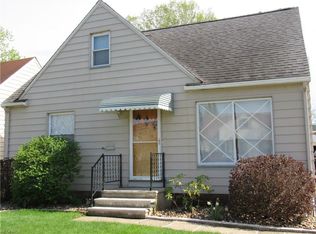 13504 Maple Leaf Dr, Garfield Heights, OH 44125