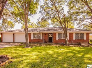214 E Upshaw Ave, Temple, TX 76501