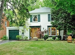 17 Salem Ln, Evanston, IL 60203