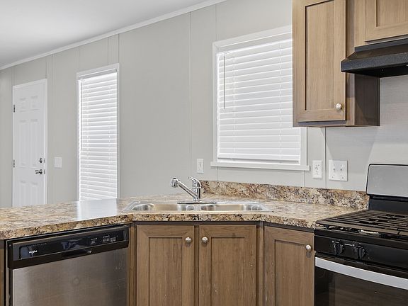 4th image of 7519 Dorr Street Toledo #109