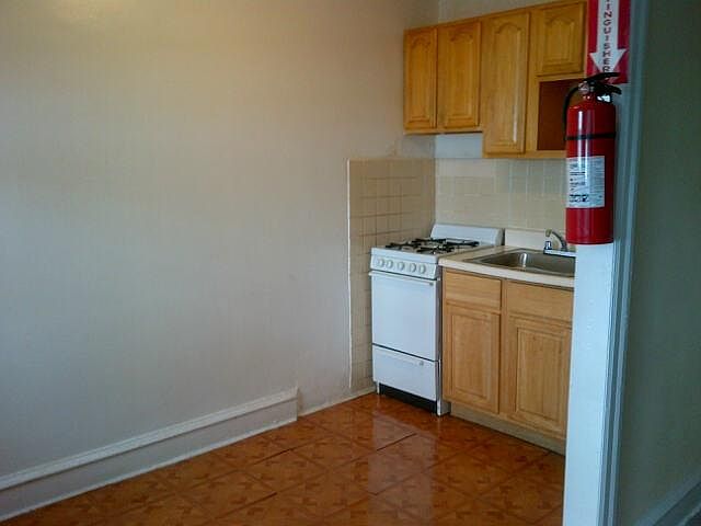 2nd image of 1336 Arrott St #Avondale