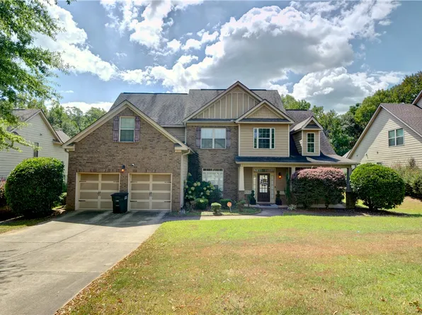 2914 Stillwood Way, Opelika, AL 36804