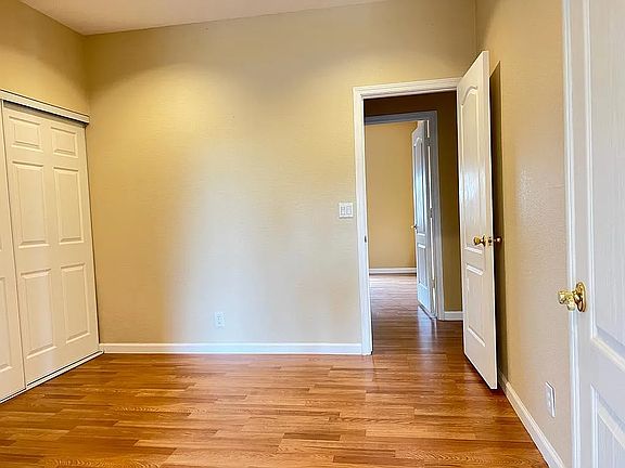 3rd image of 99 Ainsworth Way