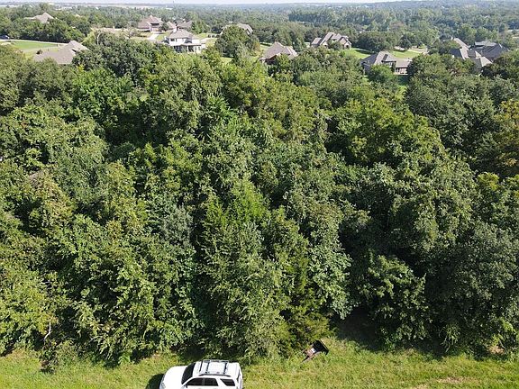 3rd image of 5501 Pershing Cir Lot 21