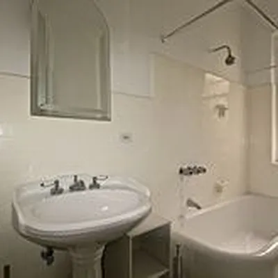 Rented by Compass | media 43