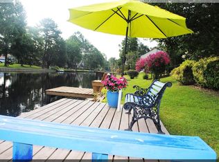 25 Quarterdeck Townes, New Bern, NC 28562