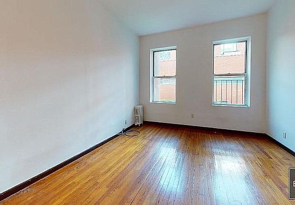 5th image of 409 W 54th St APT 3B