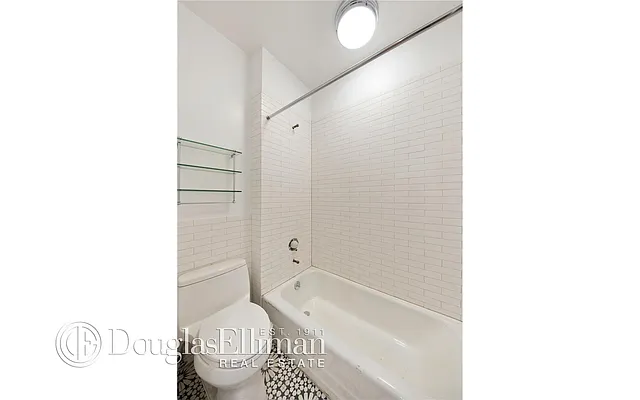 Rented by Douglas Elliman | media 27