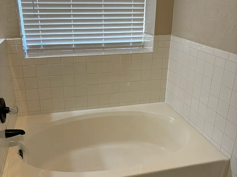 701 Goshawk Dr — Photo 16