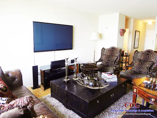 Rented by CCG Real Estate Brokerage | media 14