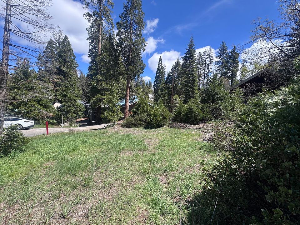 2nd image of 42156 Digger Ln