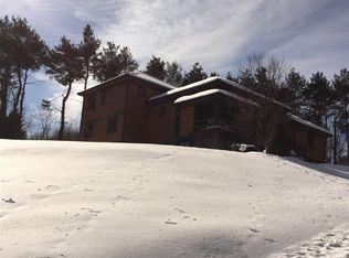 355 Grange Rd, Troy, NY 12180