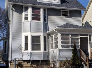 18 Wolfert Ter, Rochester, NY 14621