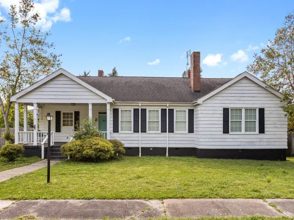 403 Taylor St, Joanna, SC 29351