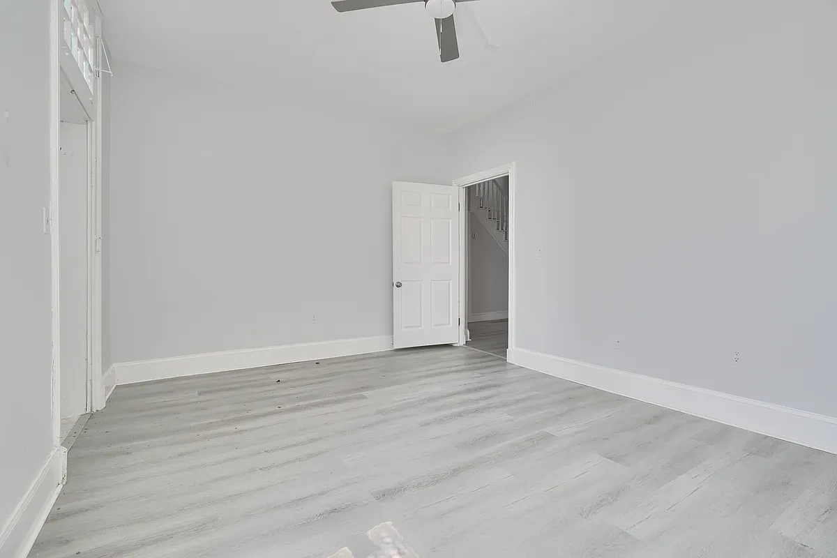 Building Photo - 1200 Eutaw Pl #D