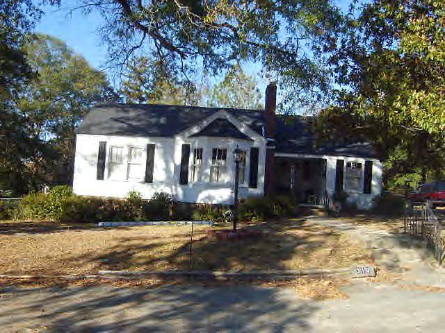 1st image of 319 Franklin St E