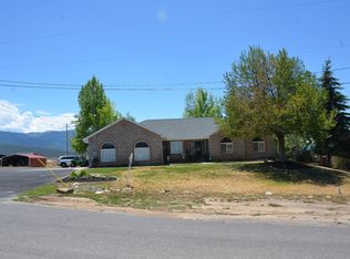 890 E 200 S, Mount Pleasant, UT 84647