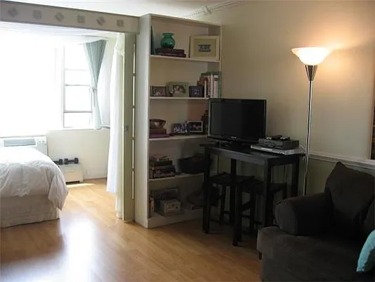 Sold by Argo Residential | media 9