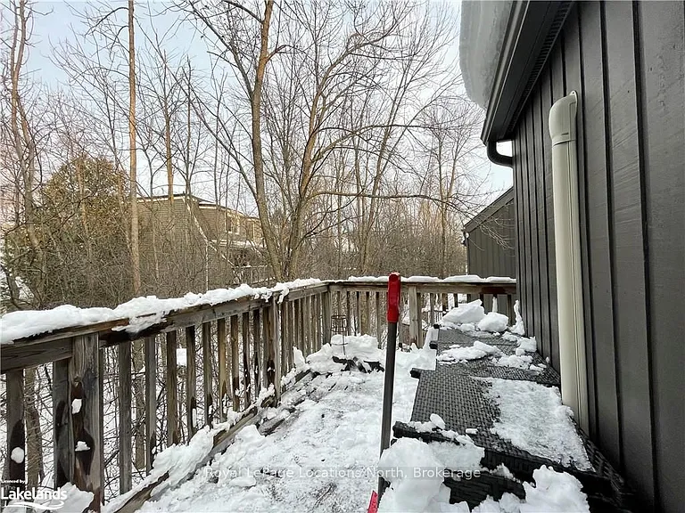 15 Harbour St W #244 — Photo 26