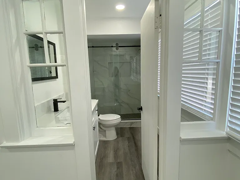 301 E Franklin Ave — Photo 14