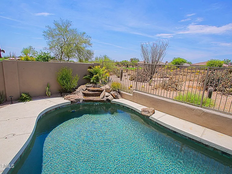9616 E Chuckwagon Ln — Photo 5