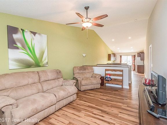 3rd image of 5777 NW 50th St