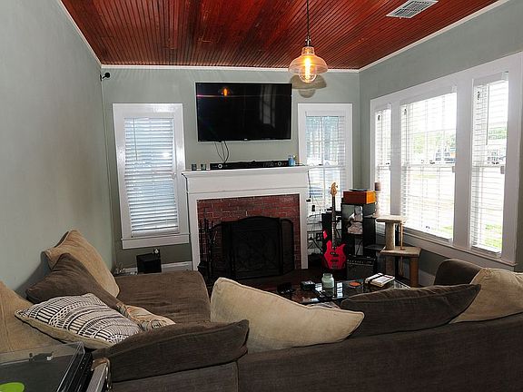 5th image of 5407 N Lee Pl