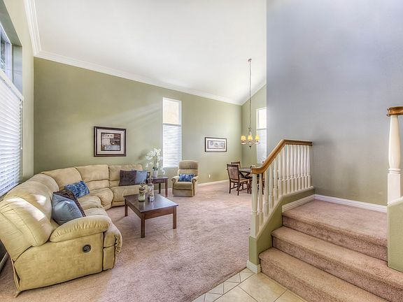3rd image of 680 Birchwood Ln