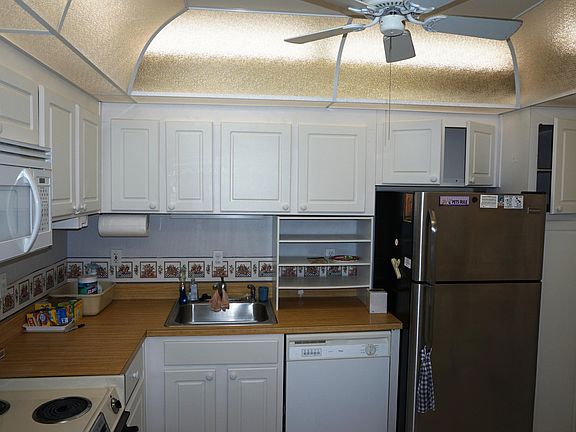 5th image of 721 S Beach St APT 104A
