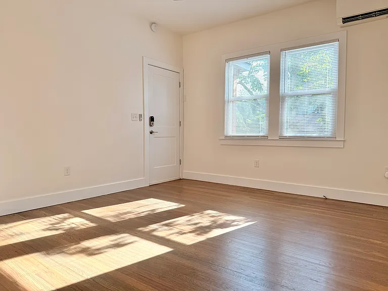 41 Furman Ave #5 — Photo 47
