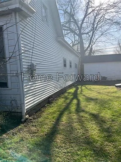 818 High St — Photo 2