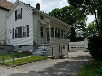 364 S Main St, Woonsocket, RI, 02895
