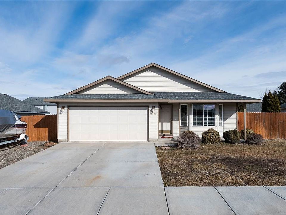 1st image of 8007 Madeira Dr
