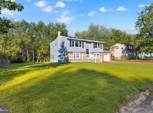 2 Kiowa Trl, Browns Mills, NJ 08015