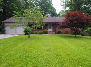 714 2nd Ave NE, Conover, NC 28613