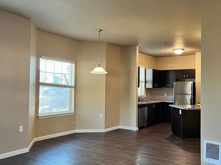 Encore Apartments — Photo 45