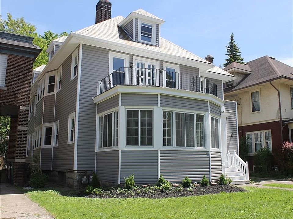 1st image of 185 Parkside Ave